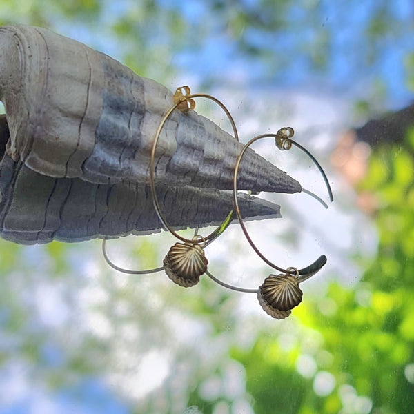 Mermaid Treasure Seashell 14k Gold-filled Hoop Earrings