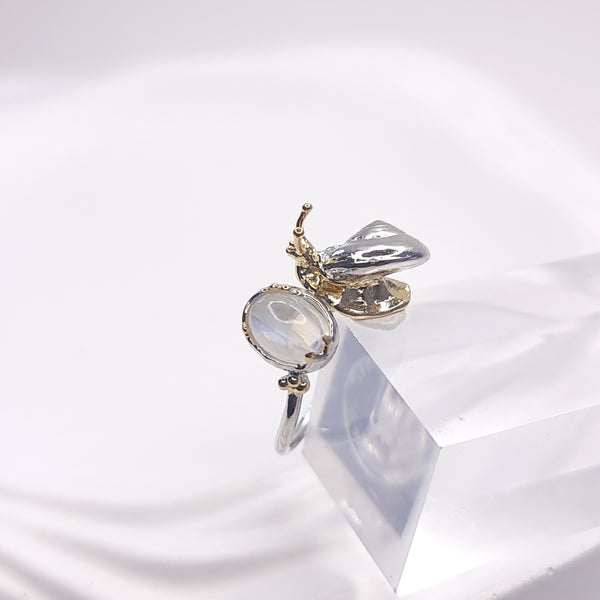 Sea Snail Moonstone Two Tones Ring