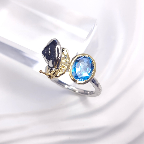 Sea Snail Topaz Two Tones Ring