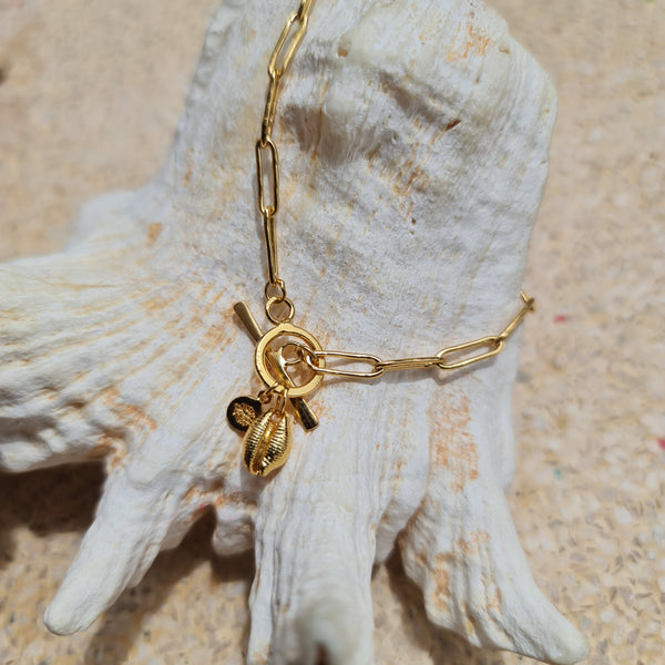 Mermaid Treasures Cowrie Shell Brecelet 18K Gold Plating